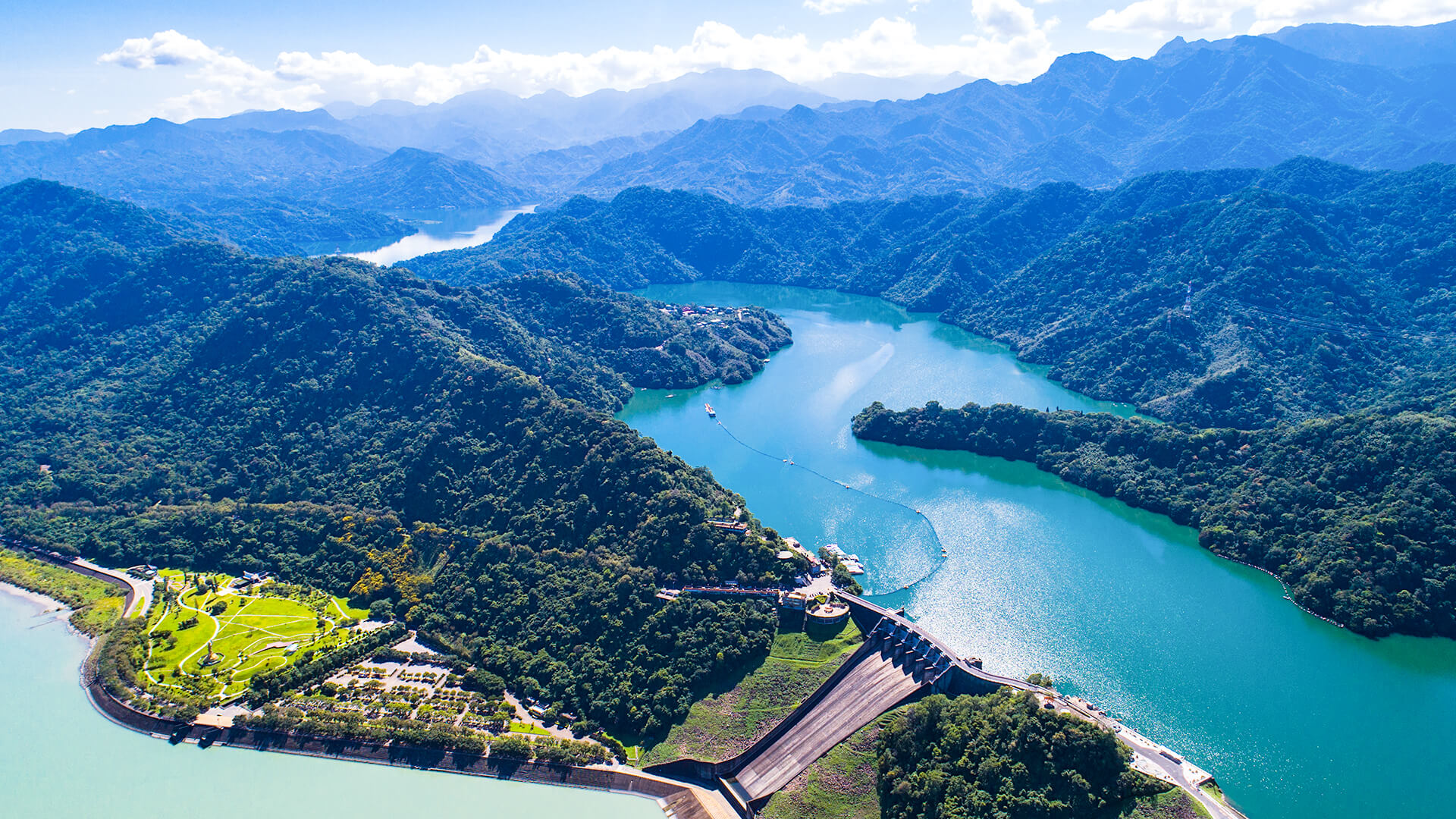 桃園石門水庫空拍景緻-初次造訪桃園主題圖