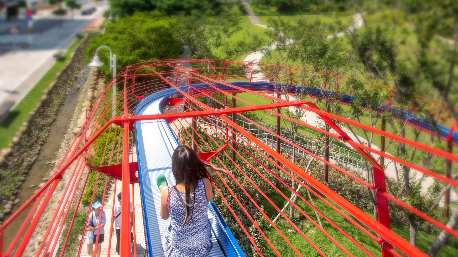 風禾公園滑梯-公園遊主題圖