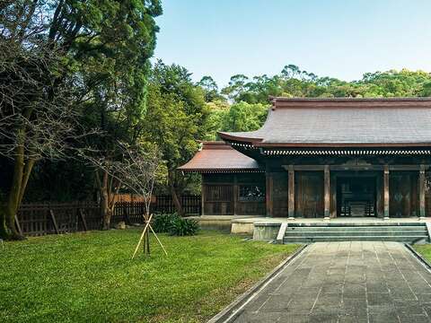 Martyrs' Shrine(桃園忠烈祠暨神社文化園區)