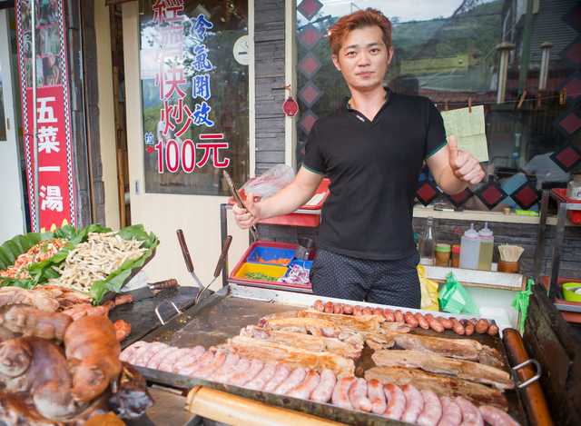 泰雅小栈特色料理、茶啡果脚板小舖