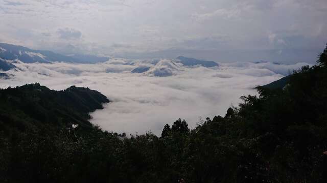 俠雲山莊