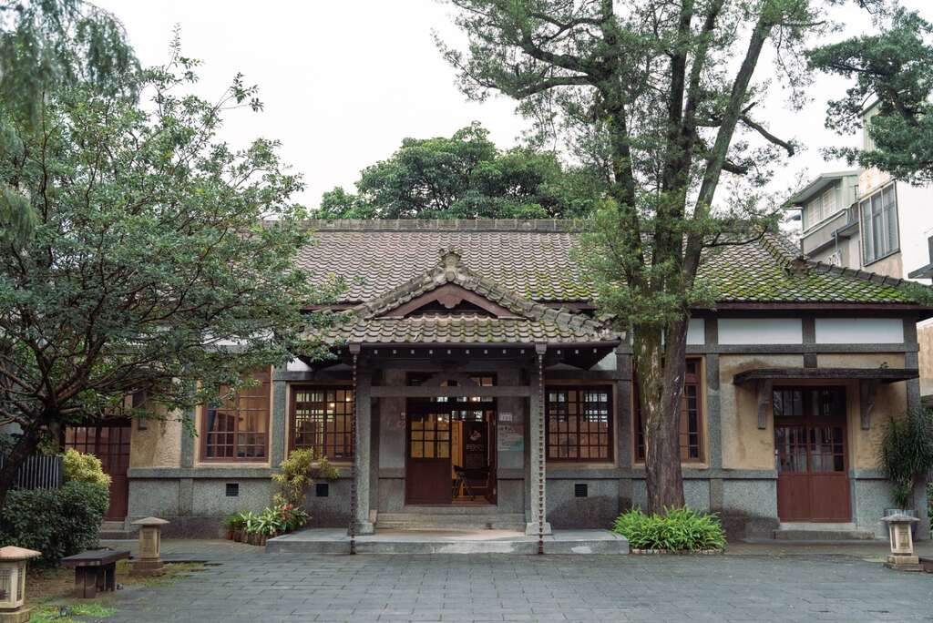 Longtan: Old Town Guide